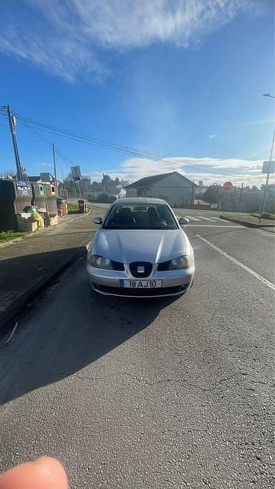Usado 2005 Seat Ibiza Sedan | € 3.000 (Preço justo) - Imagem 1/4
