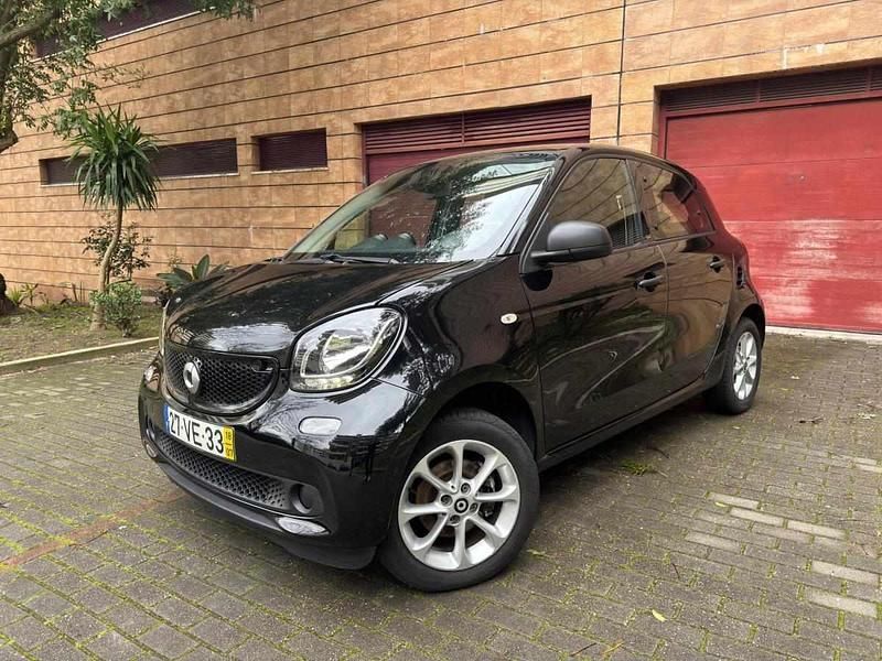 Usado Smart ForFour 71 HP (52 kW) 2018 Preto Citadino