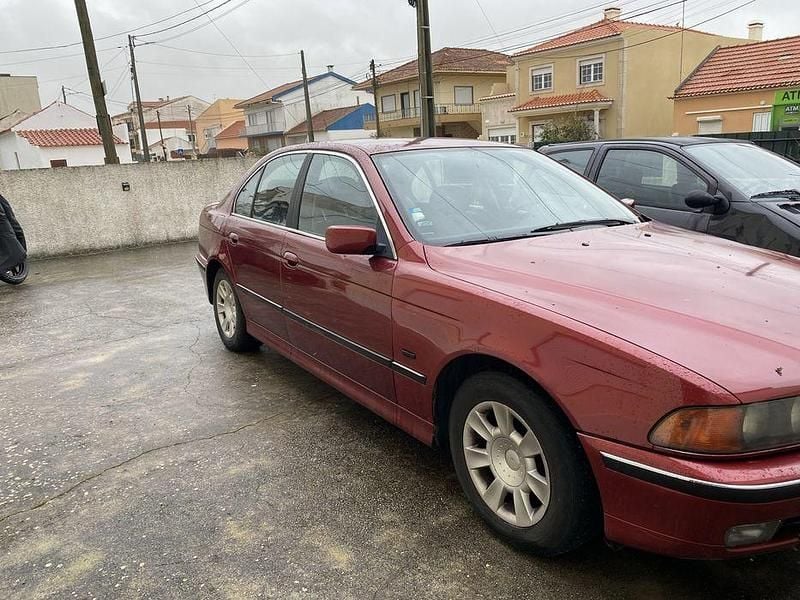 Usado 1996 BMW 525 Sedan | € 3.000 - Imagem 1/4