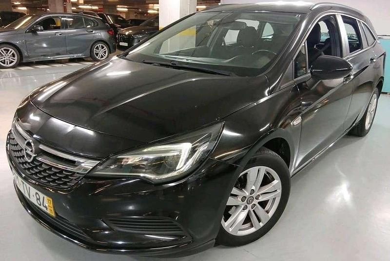 Preto Usado 2017 Opel Astra Business Edition Carrinha | € 9.999 - Imagem 1/4