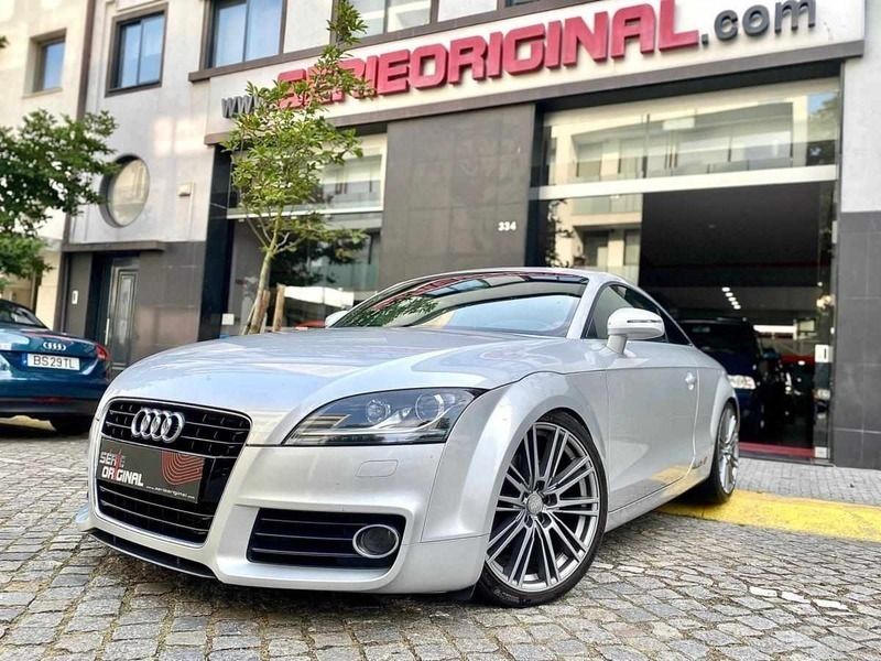 Cinzento Usado 2011 Audi TT | € 14.650 (Bom preço) - Imagem 1/4