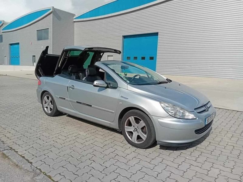 Cinzento Usado 2003 Peugeot 307 CC Cabrios | € 7.499 - Imagem 1/4