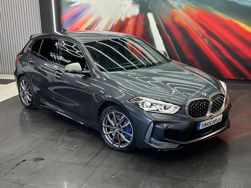 Usado 2021 BMW M135 Citadino | € 35.799 - Imagem 1/4