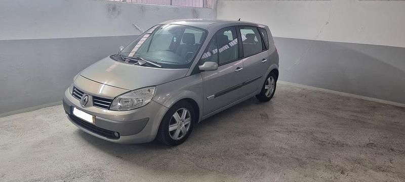 Usado 2005 Renault Scénic II Monovolume | € 4.750 (Preço justo) - Imagem 1/4