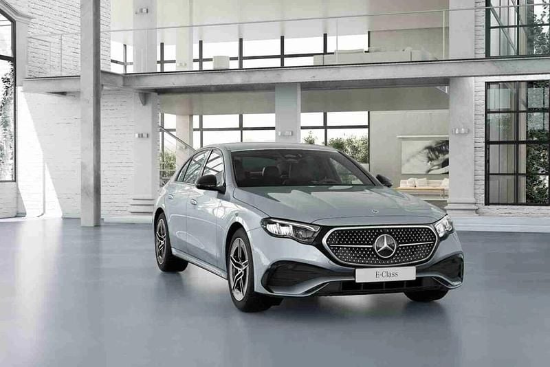 Novo Mercedes E300 197 HP (144 kW) 2025 Prateado Sedan