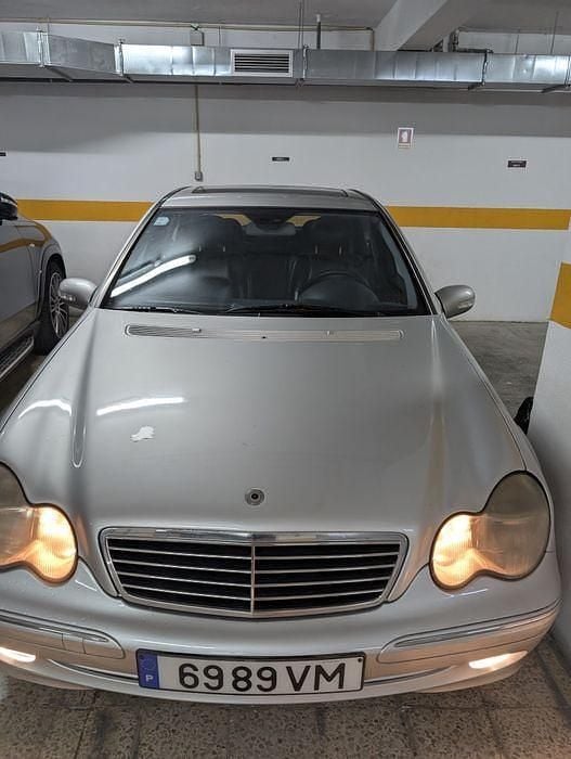 Usado 2002 Mercedes C220 Sedan | € 5.750 (Preço justo) - Imagem 1/4