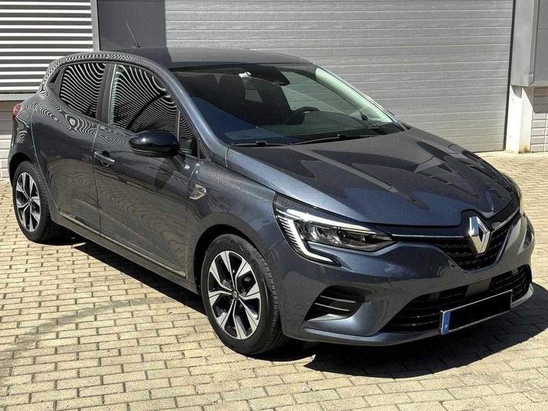 Cinzento Usado 2021 Renault Clio V Citadino | € 13.850 (Bom preço) - Imagem 1/4