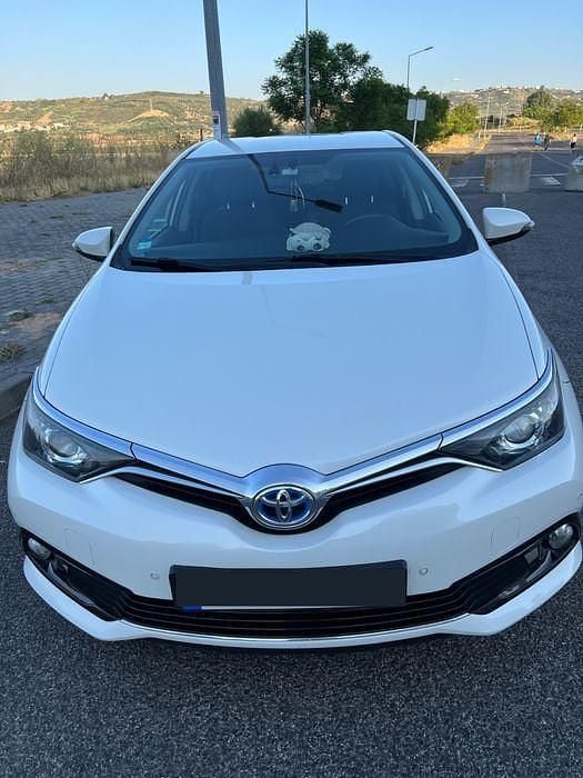 Usado 2015 Toyota Auris Sedan | € 14.200 (Preço justo) - Imagem 1/4