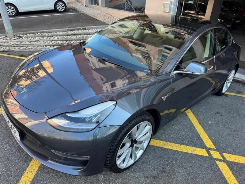 Cinza Usado 2020 Tesla Model 3 Long Range Sedan | € 25.500 (Super Preço) - Imagem 1/4
