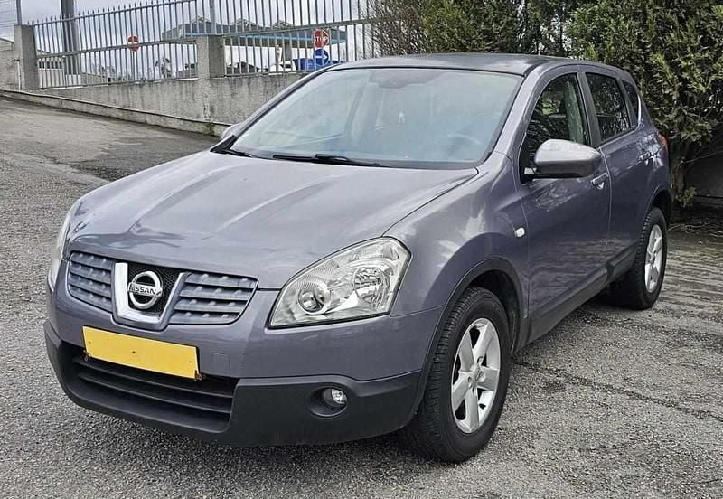 Cinzento Usado 2007 Nissan Qashqai SUV | € 6.500 (Preço justo) - Imagem 1/4