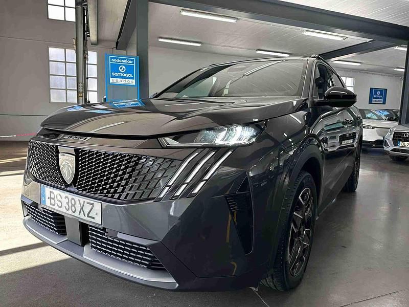 Cinzento Usado 2025 Peugeot 5008 Allure SUV | € 35.490 (Caro) - Imagem 1/4