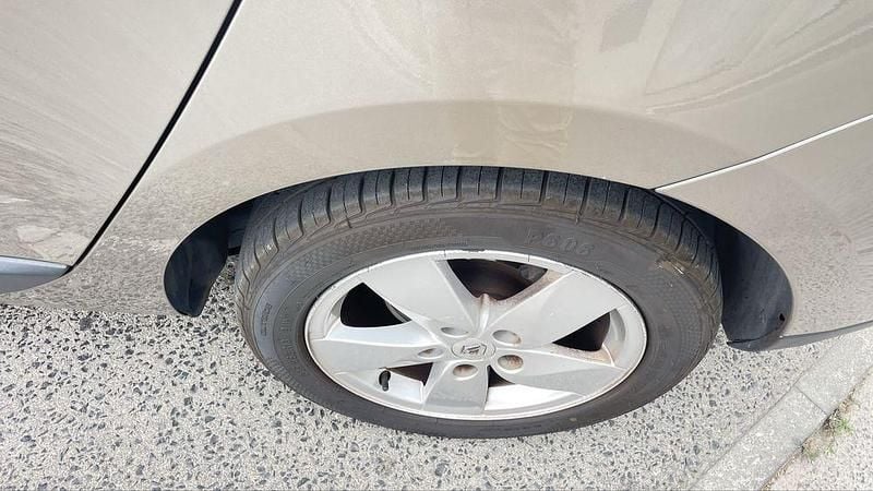 Usado Renault Mégane III 90 HP (66 kW) 2010 Sedan