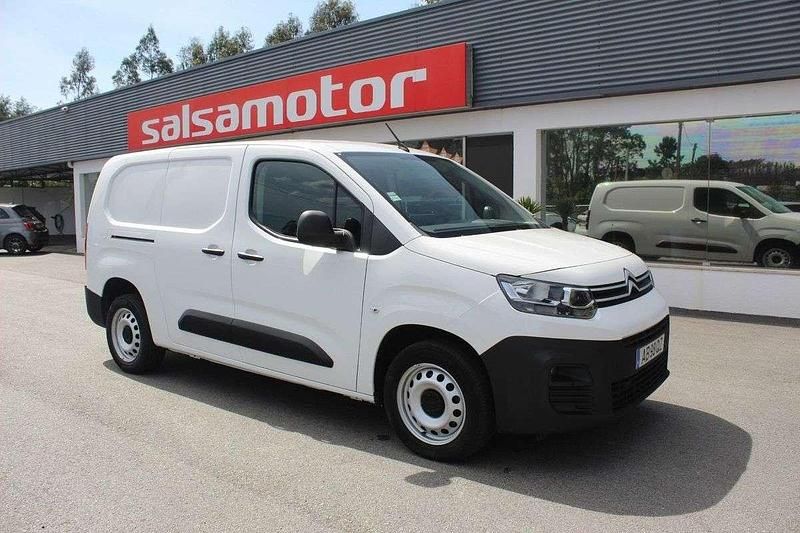 Branco Usado 2020 Citroën Berlingo Monovolume | € 14.990 (Preço elevado) - Imagem 1/4