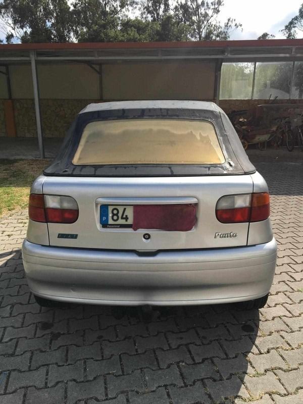 Cinzento Usado 1996 Fiat Punto Citadino | € 2.500 - Imagem 1/4