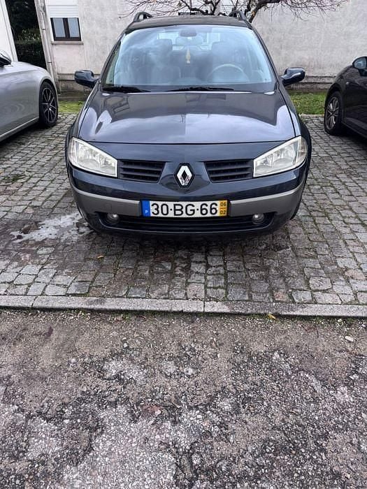 Usado 2006 Renault Mégane II Sedan | € 2.000 (Bom preço) - Imagem 1/4