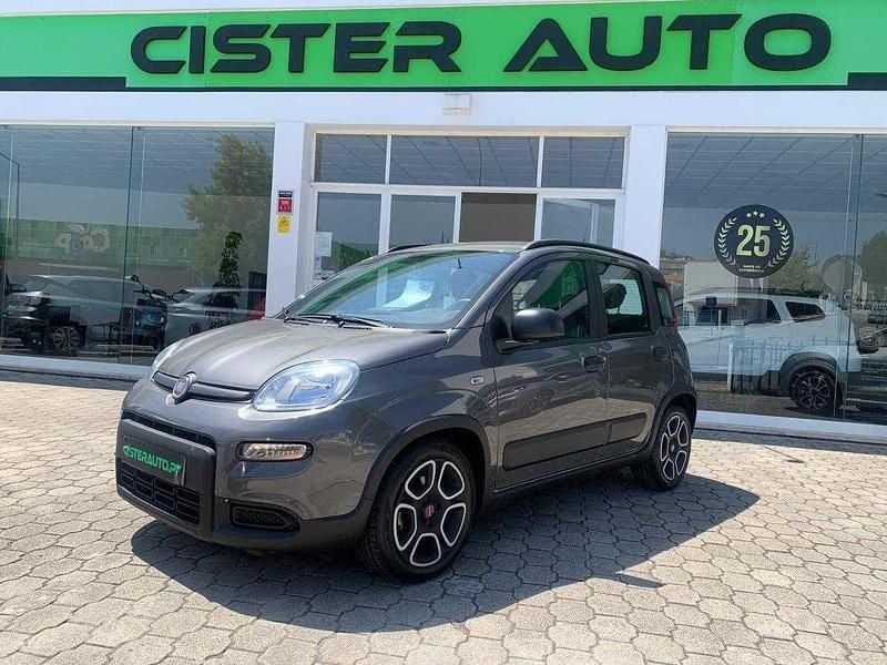 Cinzento Usado 2022 Fiat Panda Citadino | € 12.990 (Preço elevado) - Imagem 1/4
