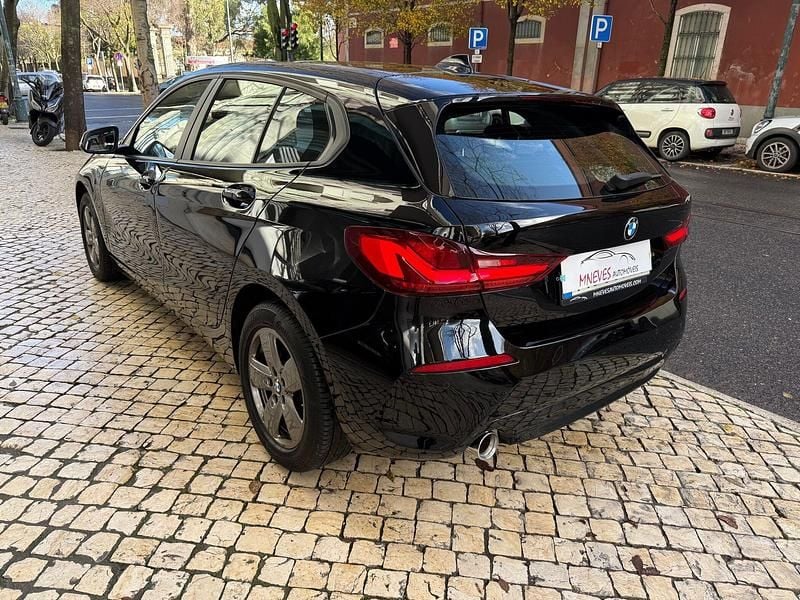 Usado BMW 116 116 HP (85 kW) 2021 Preto Citadino
