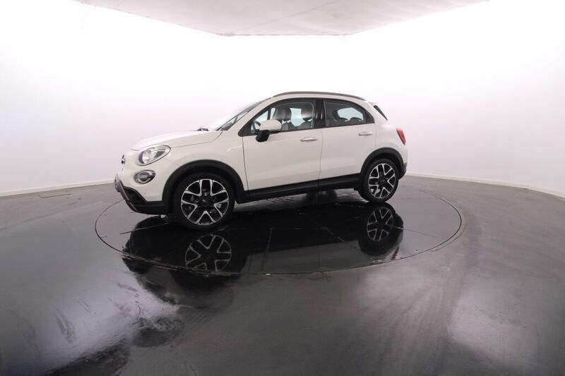 Branco Usado 2021 Fiat 500X Cross SUV | € 19.450 (Preço justo) - Imagem 1/4