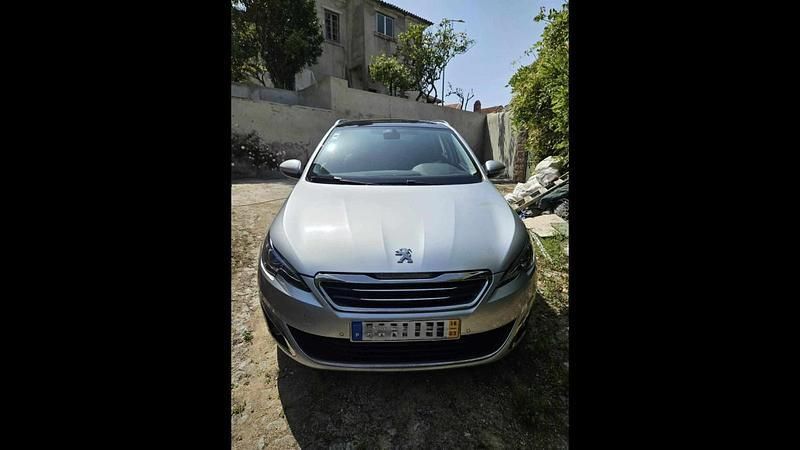 Cinzento Usado 2016 Peugeot 308 Carrinha | € 12.500 (Bom preço) - Imagem 1/4