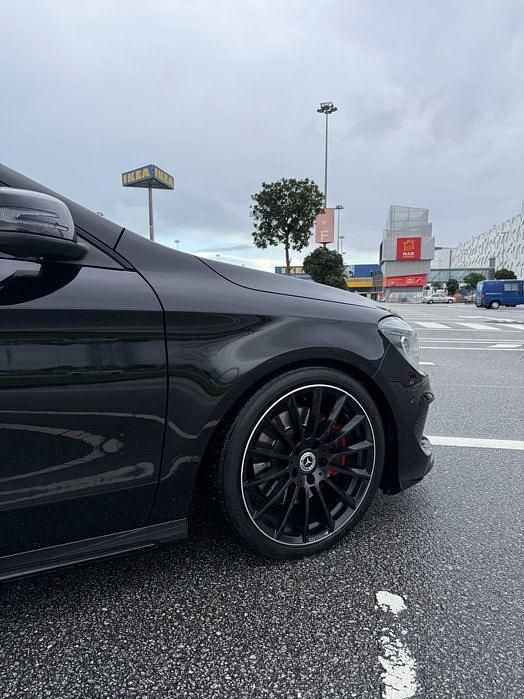 Usado Mercedes CLA220 AMG 170 HP (125 kW) 2014 Sedan