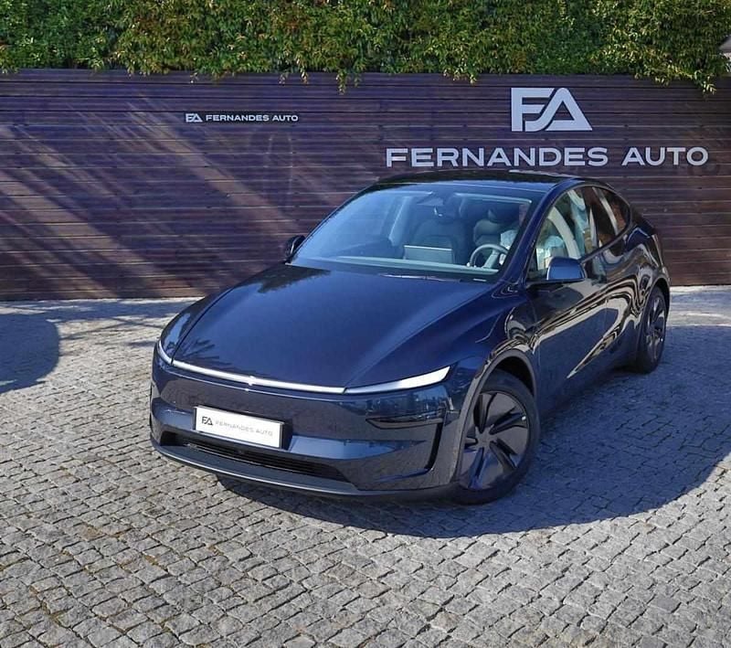 Cinza Novo 2025 Tesla Model Y SUV | € 45.990 (Bom preço) - Imagem 1/4