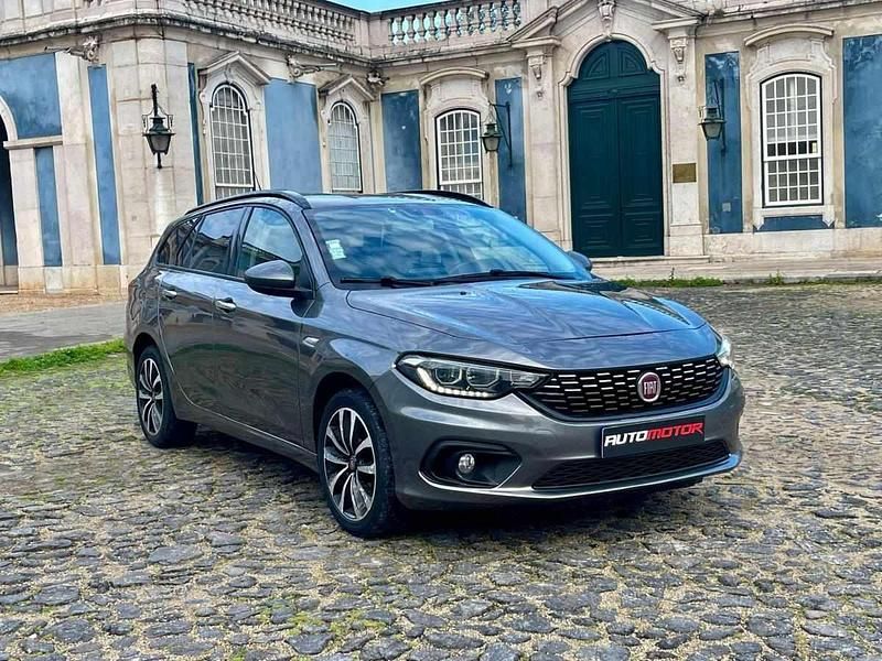 Cinzento Usado 2019 Fiat Tipo Carrinha | € 10.990 (Preço elevado) - Imagem 1/4