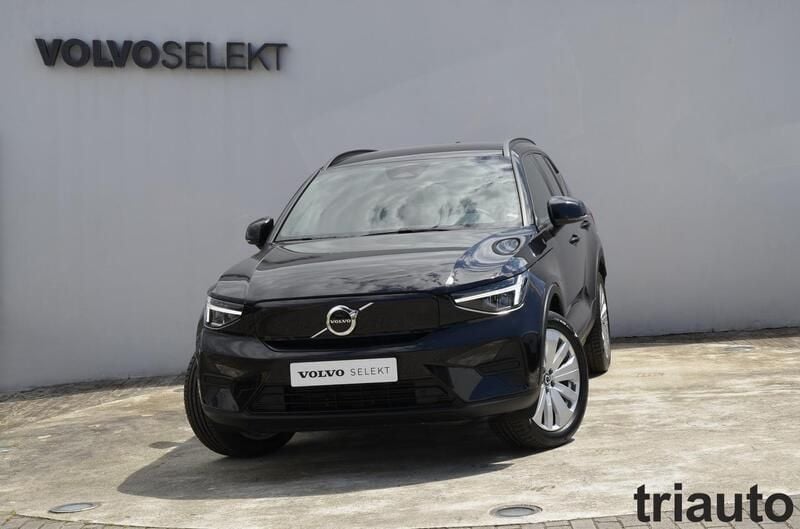 Preto Novo 2025 Volvo EX40 Core SUV | € 51.200 - Imagem 1/4