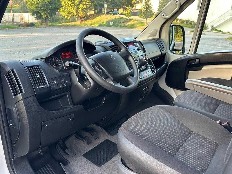 Usado Peugeot Boxer 110 HP (80 kW) 2016 Branco Van