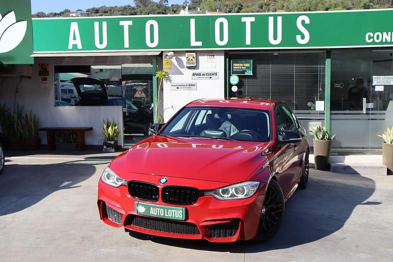 Vermelho Usado 2014 BMW 320 Efficient Dynamics Sedan | € 17.970 (Caro) - Imagem 1/4