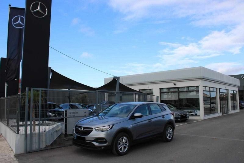 Cinzento Usado 2019 Opel Grandland X SUV | € 17.500 (Preço justo) - Imagem 1/4