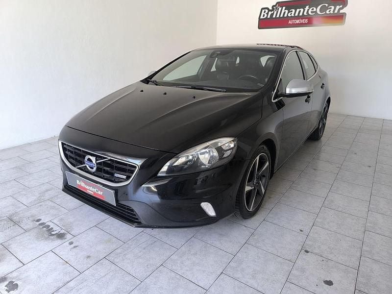 Usado 2013 Volvo V40 R-Design Carrinha | € 9.799 (Preço justo) - Imagem 1/4