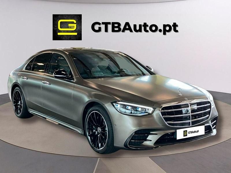 Cinza Usado 2023 Mercedes S580 AMG Sedan | € 109.999 - Imagem 1/4