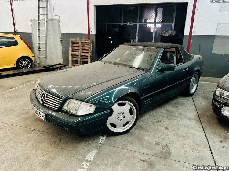 Verde Usado 1996 Mercedes SL320 | € 7.900 - Imagem 1/1