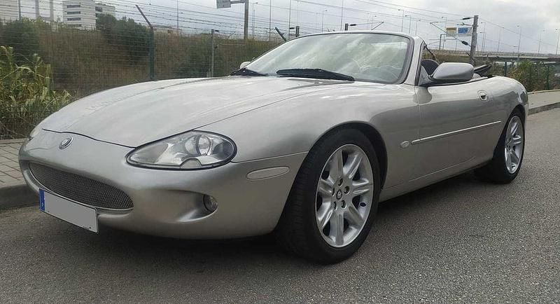 Usado 1999 Jaguar XK8 Cabrios | € 25.750 - Imagem 1/4