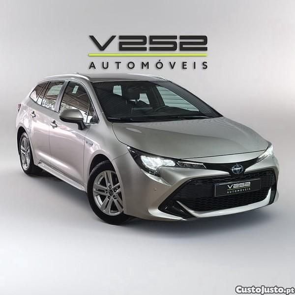 Cinza Usado 2019 Toyota Corolla Comfort Carrinha | € 17.950 (Preço justo) - Imagem 1/1
