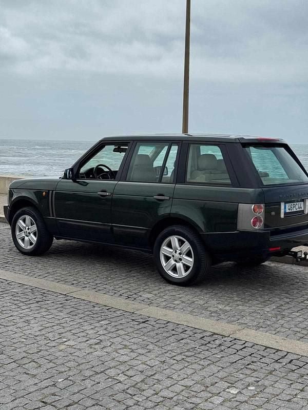 Usado Land Rover Range Rover 286 HP (210 kW) 2014 Verde SUV