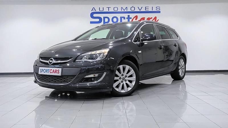 Usado Opel Astra Executive 110 HP (80 kW) 2016 Preto Carrinha
