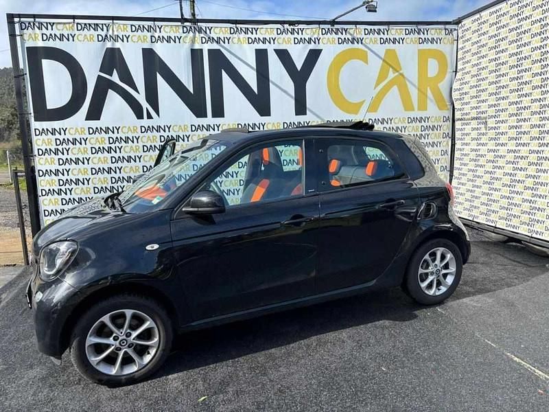 Usado Smart ForFour 90 HP (66 kW) 2015 Preto Citadino