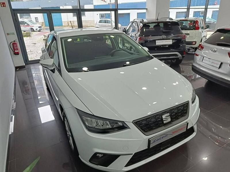 Usado Seat Ibiza Style 95 HP (69 kW) 2024 Branco