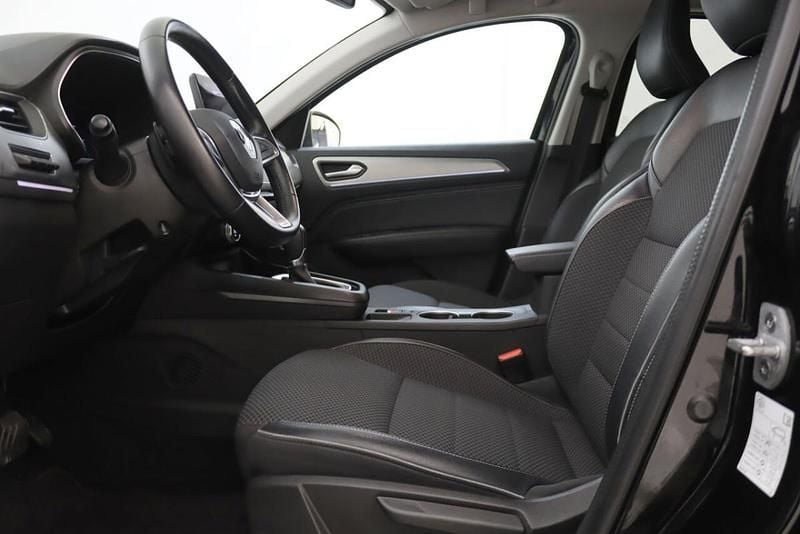 Usado Renault Arkana 158 HP (116 kW) 2023 Preto SUV