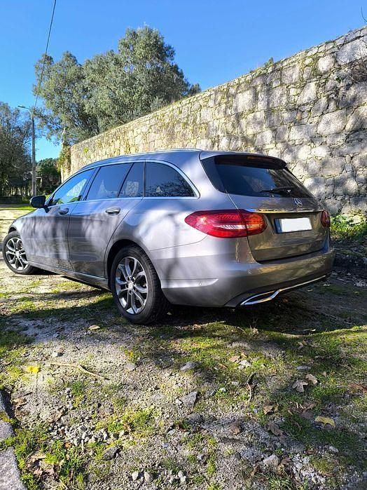 Usado Mercedes C180 Avantgarde 136 HP (100 kW) 2016 Sedan