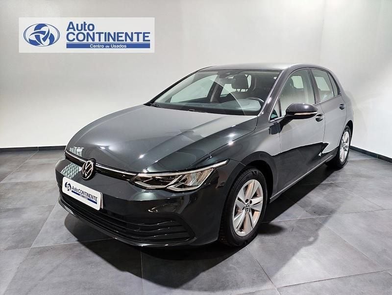 Cinza Usado 2022 VW Golf VIII Life | € 24.850 (Bom preço) - Imagem 1/3