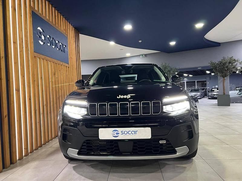 Usado Jeep Avenger Altitude 101 HP (74 kW) 2024 Preto SUV