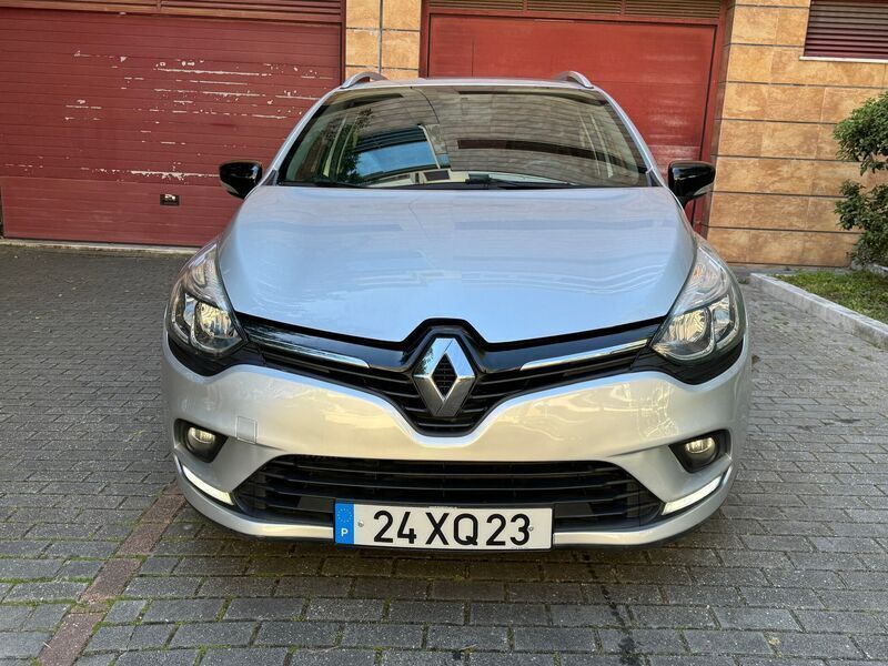 Usado Renault Clio GrandTour LIMITED 90 HP (66 kW) 2019 Cinzento Carrinha