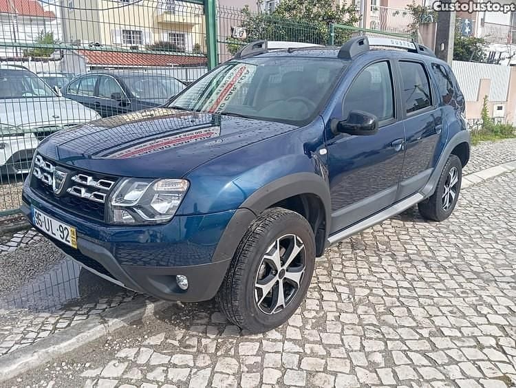 Usado Dacia Duster Prestige 125 HP (91 kW) 2018 Azul SUV