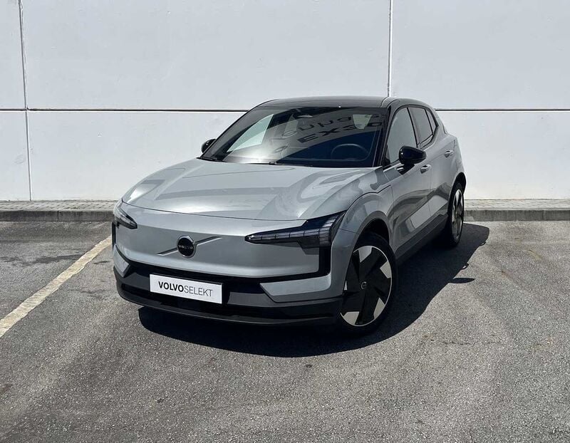 Prateado Usado 2025 Volvo EX30 SUV | € 42.900 (Preço justo) - Imagem 1/4