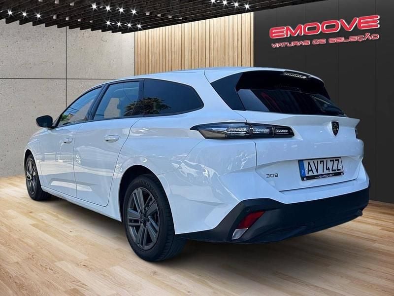 Usado Peugeot 308 Active 130 HP (95 kW) 2023 Branco Carrinha