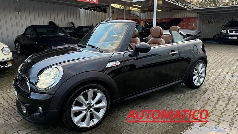 Usado Mini Cooper S Cabriolet 184 HP (135 kW) 2013 Preto Cabrios