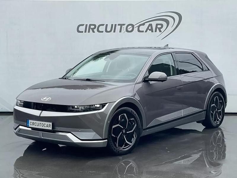 Cinza Usado 2022 Hyundai Ioniq 5 SUV | € 28.500 (Preço justo) - Imagem 1/4