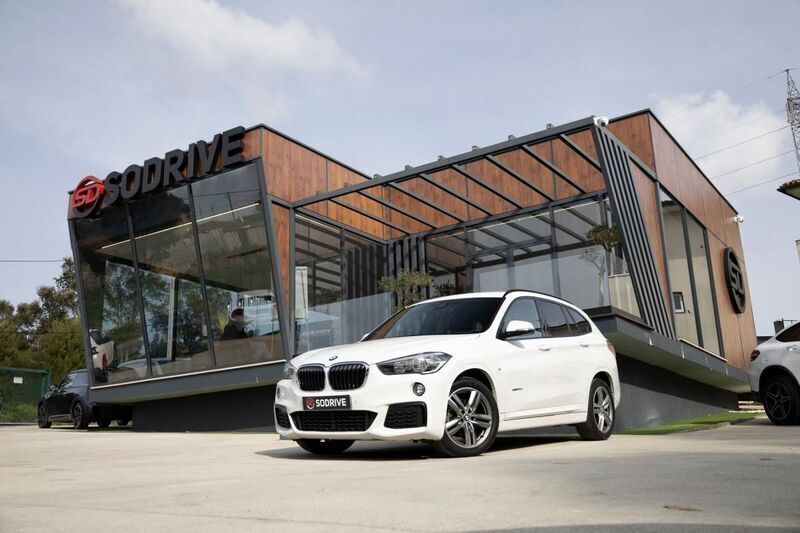 Branco Usado 2016 BMW X1 SUV | € 24.900 (Preço elevado) - Imagem 1/4